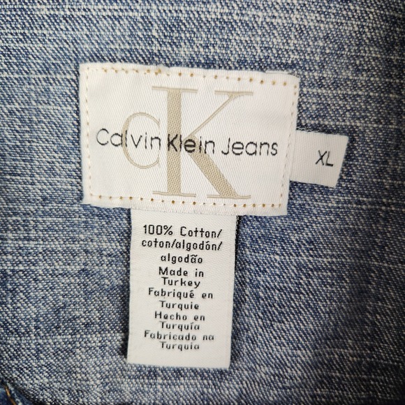 VTG Calvin Klein Jeans Classic Cropped Denim Jacket Medium Wash Women's Size XL - Picture 2 of 8